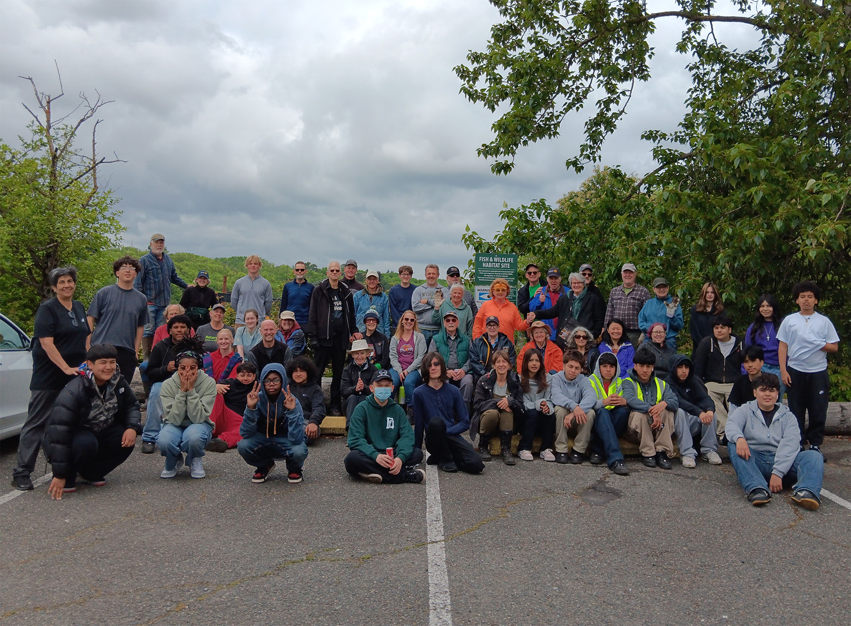 Rotarians Come Together to Restore the Duwamish River in Seattle